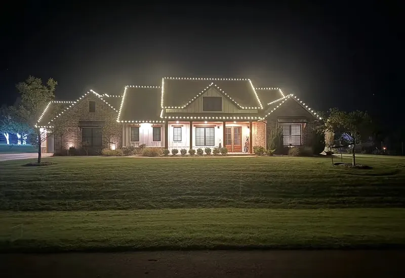 When to book Christmas light installation on Long Island